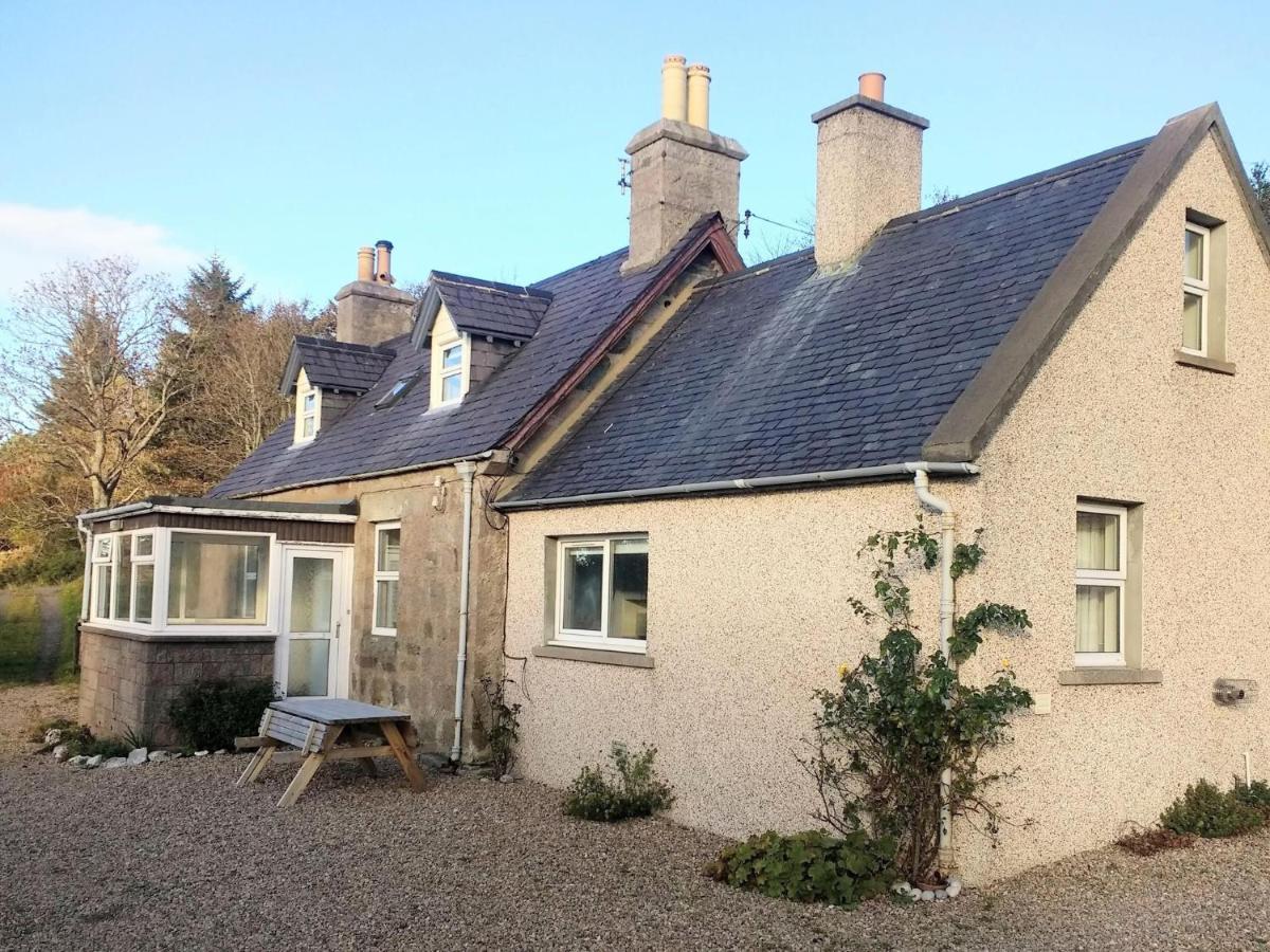 Kildinguie - Traditional Cottage - On Nc 500 Route Tongue Exterior photo